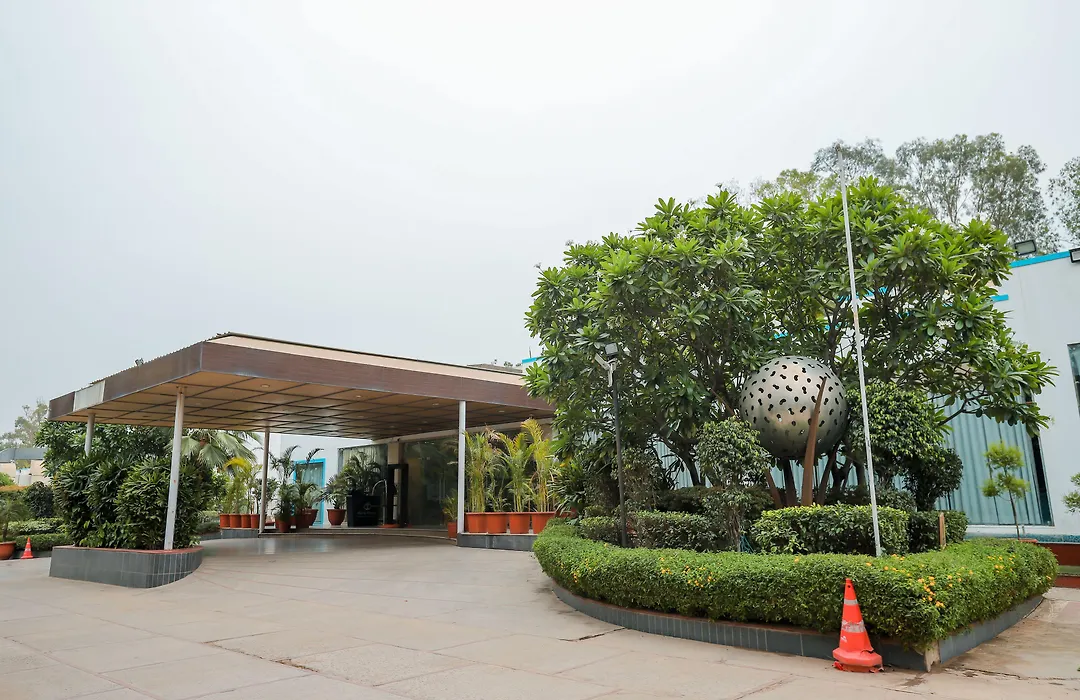 Bel-La Monde Hotel Chhattarpur South Delhi-1